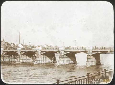 Pont du milieu (Bâle)